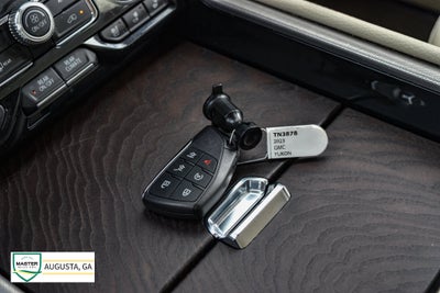 2023 GMC Yukon Denali