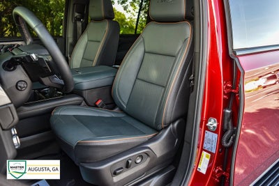 2025 GMC Yukon XL AT4