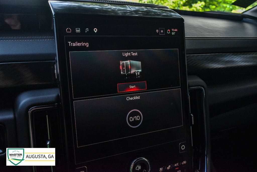 2025 GMC Yukon XL AT4