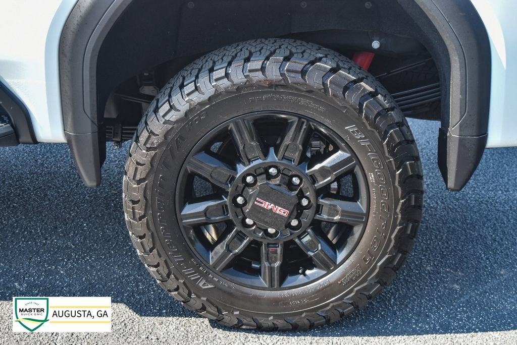 2025 GMC Sierra 2500 HD AT4