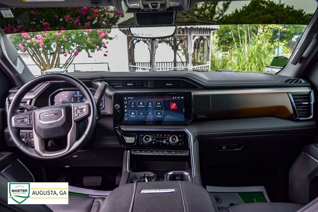 2025 GMC Sierra 2500 HD Denali