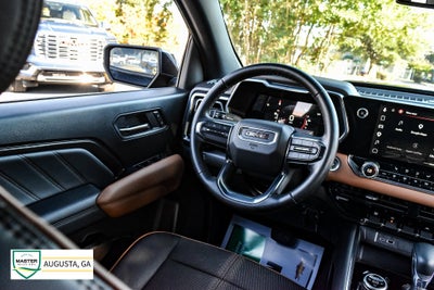 2023 GMC Canyon 4WD AT4