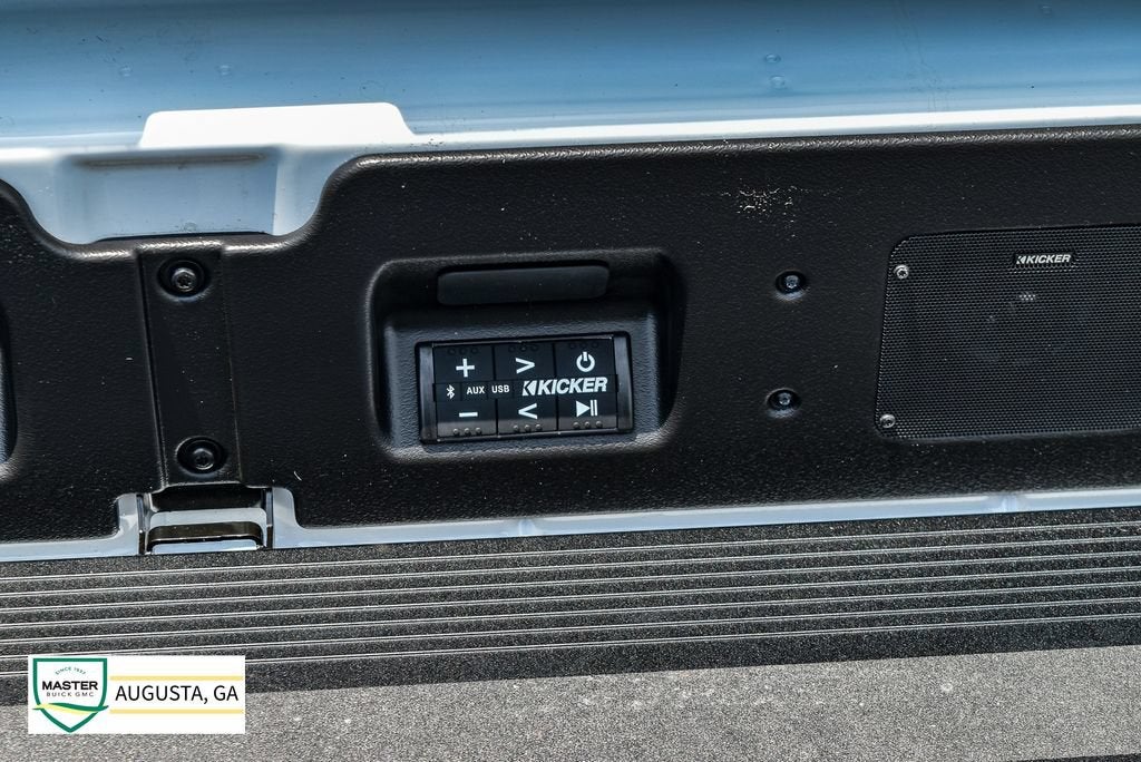 2023 GMC Sierra 1500 AT4X