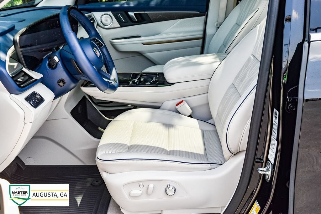 2025 Buick Enclave Avenir