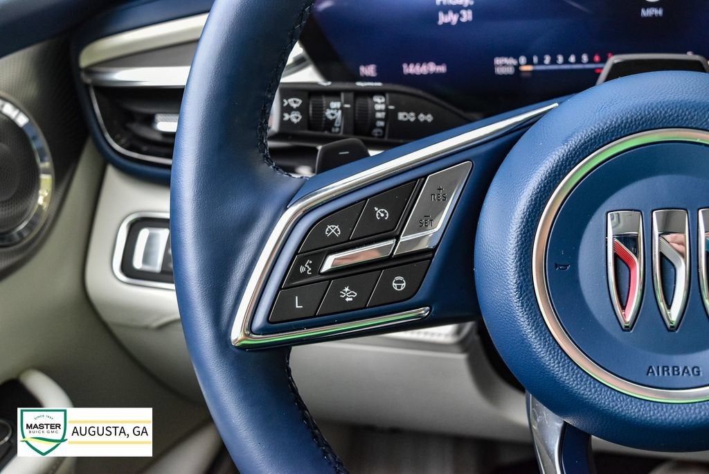 2025 Buick Enclave Avenir