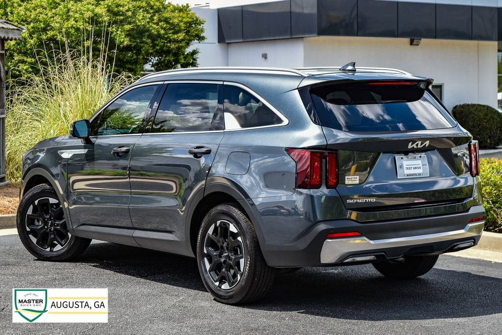 2025 Kia Sorento S