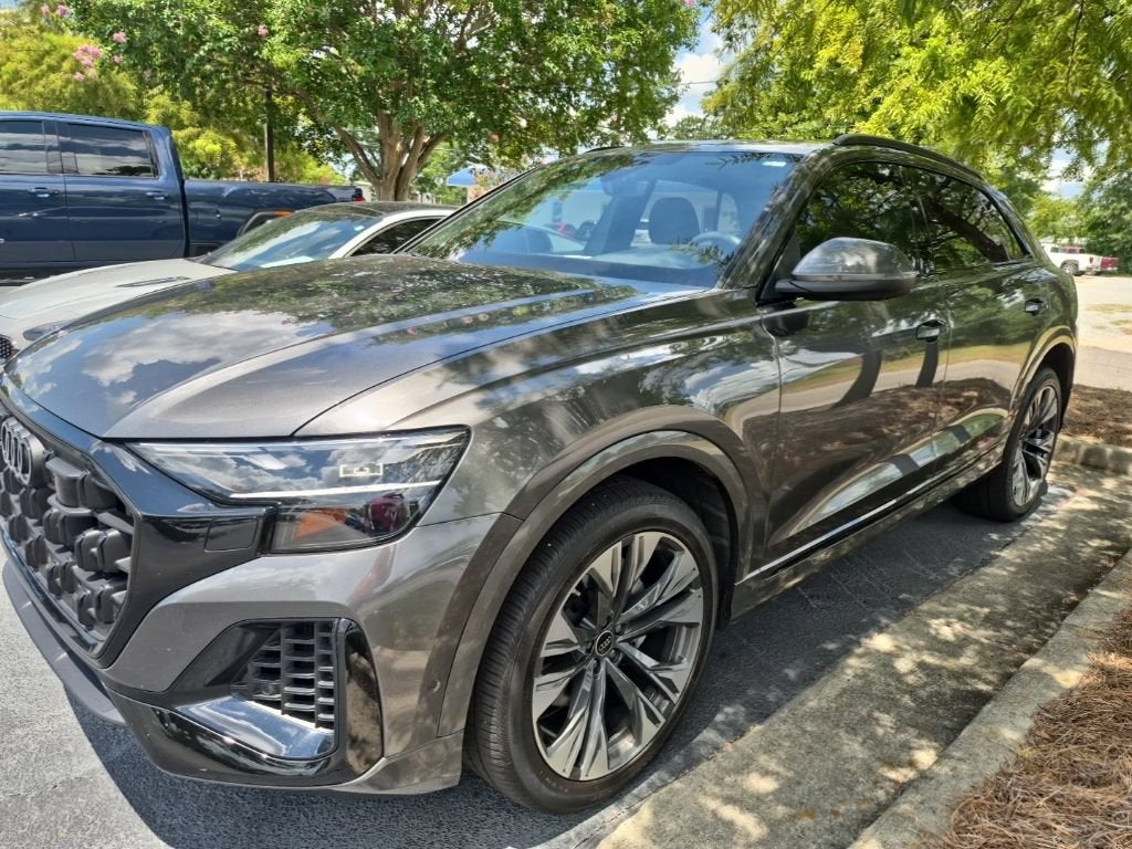 2025 Audi Q8 Premium Plus