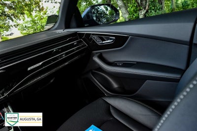 2025 Audi Q8 Premium Plus