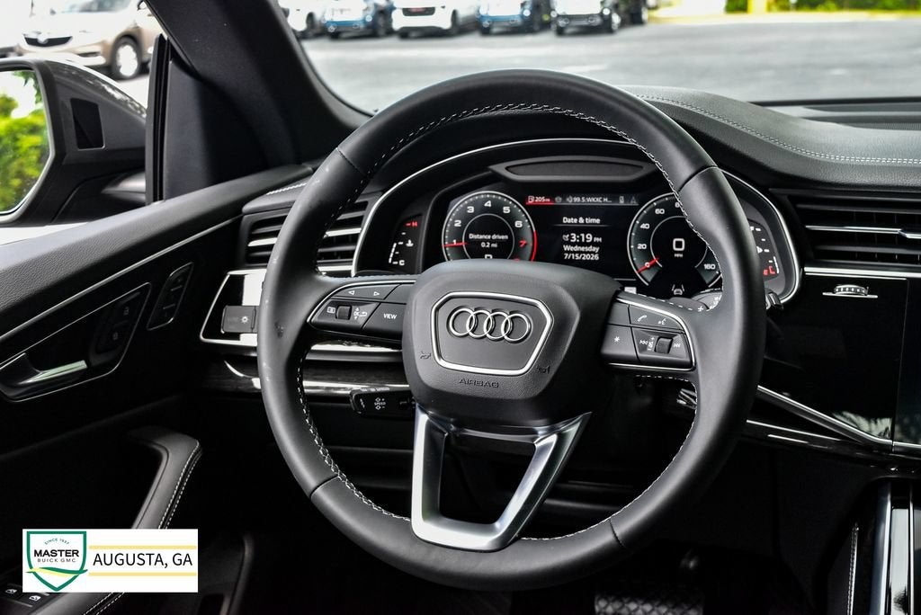 2025 Audi Q8 Premium Plus