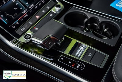 2025 Audi Q8 Premium Plus