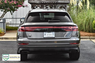 2025 Audi Q8 Premium Plus