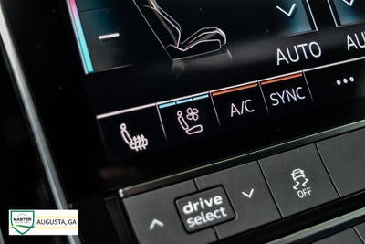 2025 Audi Q8 Premium Plus