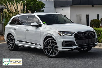 2024 Audi Q7 Premium Plus