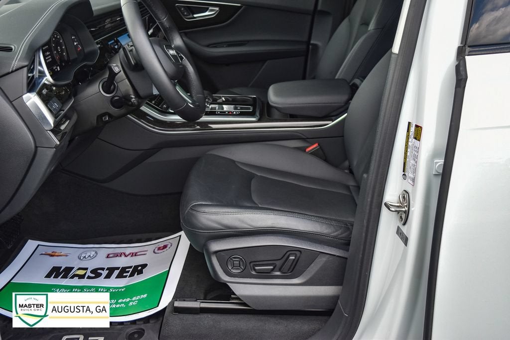 2024 Audi Q7 Premium Plus