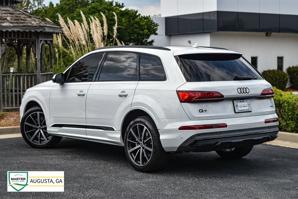 2024 Audi Q7 Premium Plus