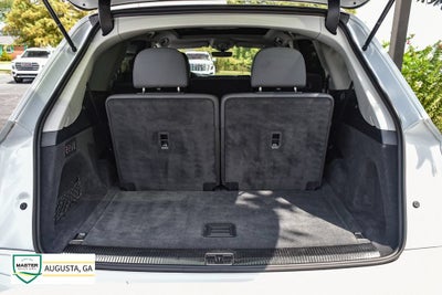 2024 Audi Q7 Premium Plus