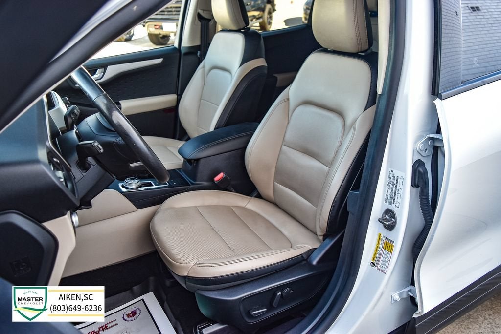 2020 Ford Escape SEL