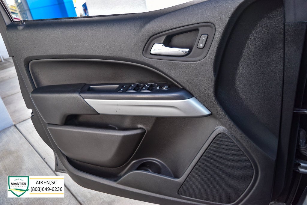 2022 Chevrolet Colorado 2WD LT