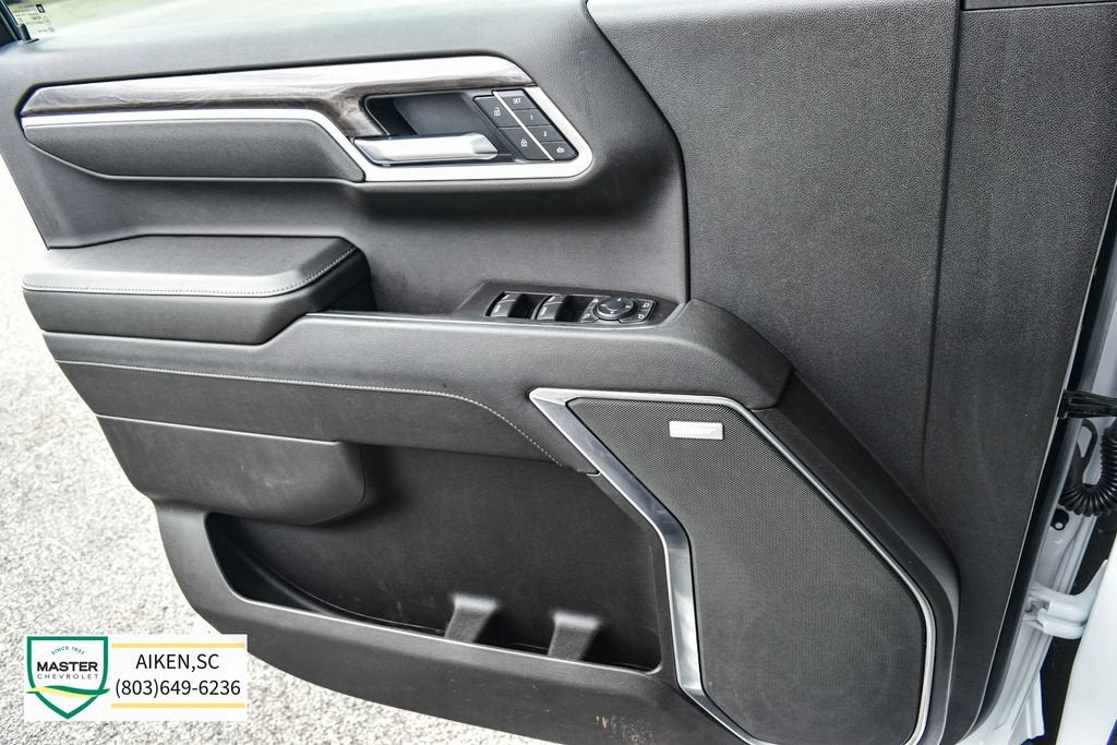 2025 Chevrolet Silverado 1500 LTZ