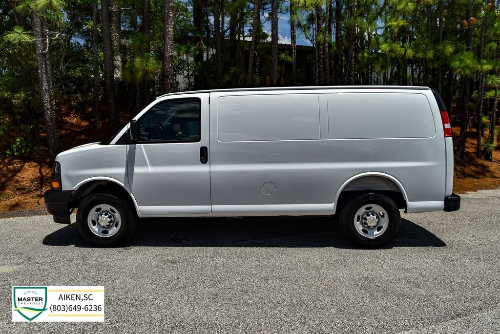 2026 Chevrolet Express Cargo WT