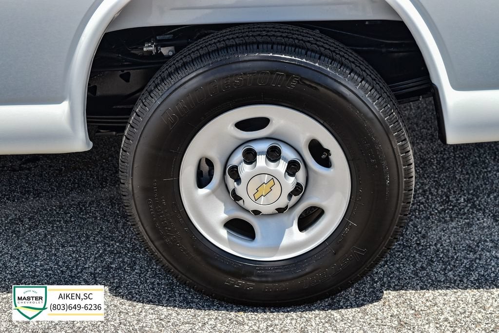 2026 Chevrolet Express Cargo WT