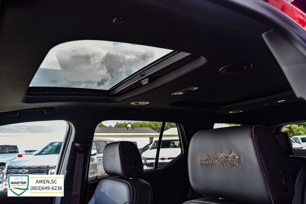 2023 Chevrolet Traverse High Country
