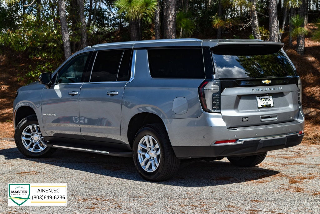 2026 Chevrolet Suburban LT
