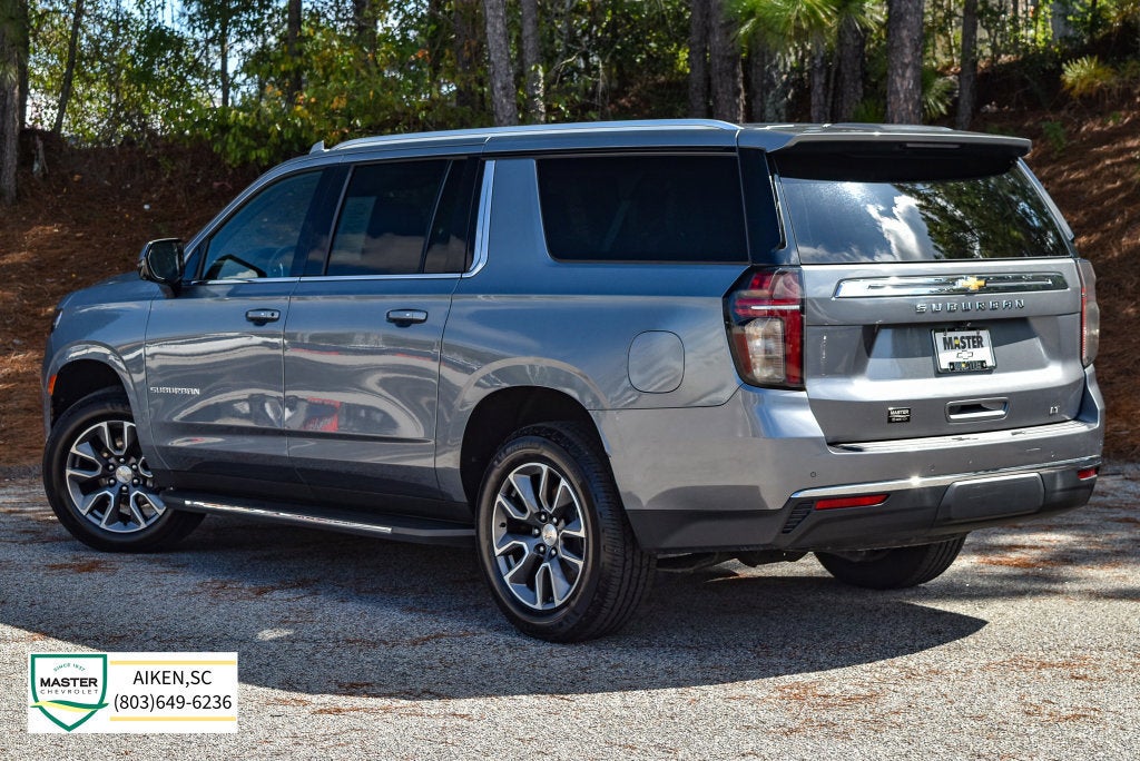 2022 Chevrolet Suburban LT