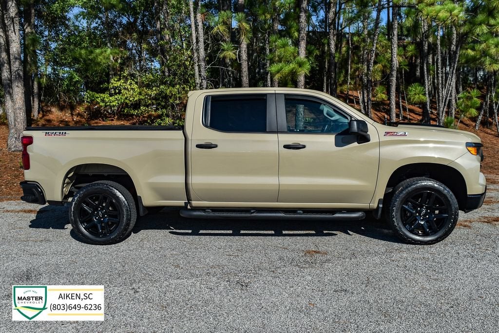 2022 Chevrolet Silverado 1500 Custom Trail Boss