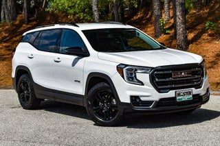 2023 GMC Terrain AT4