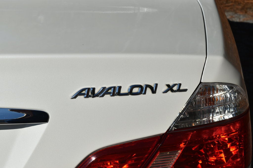 2003 Toyota Avalon XL