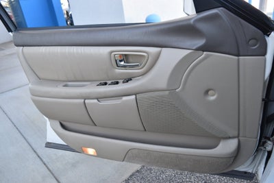 2003 Toyota Avalon XL