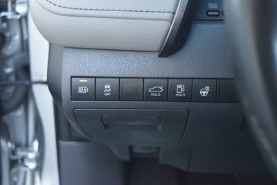 2021 Toyota Camry Hybrid XLE
