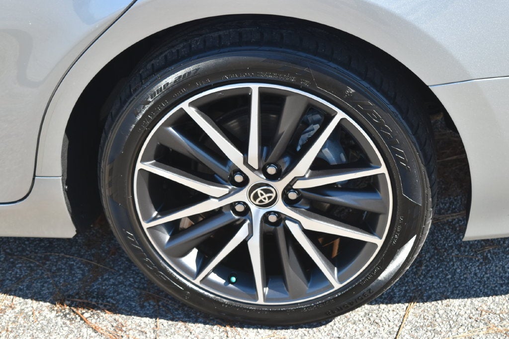 2021 Toyota Camry Hybrid XLE