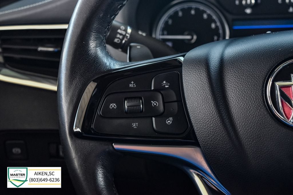 2023 Buick Enclave Essence