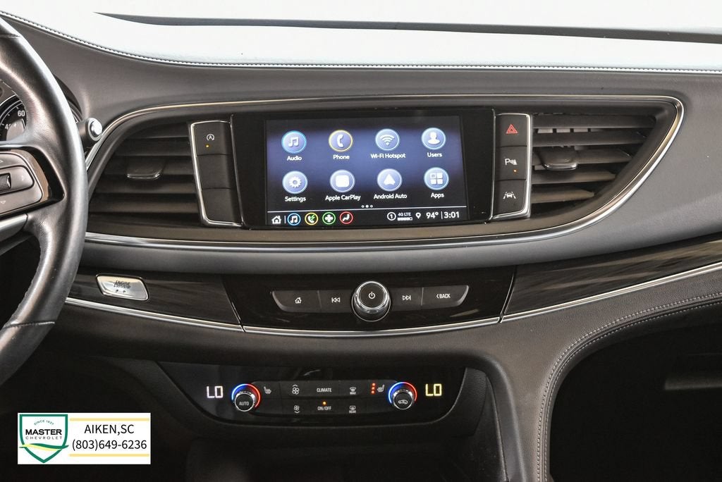 2023 Buick Enclave Essence