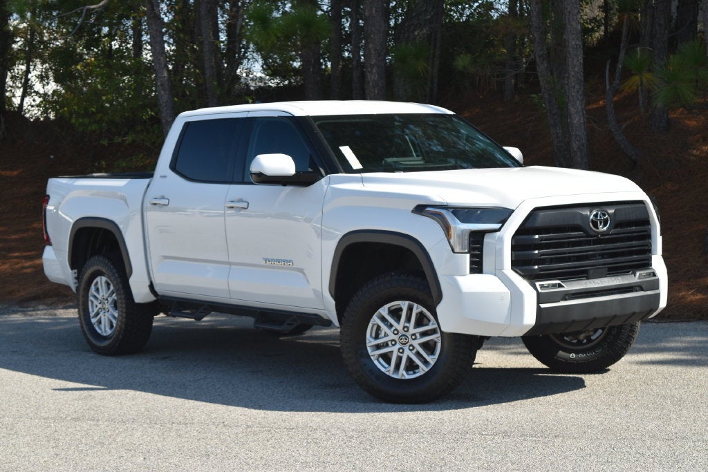 2023 Toyota Tundra 4WD SR5
