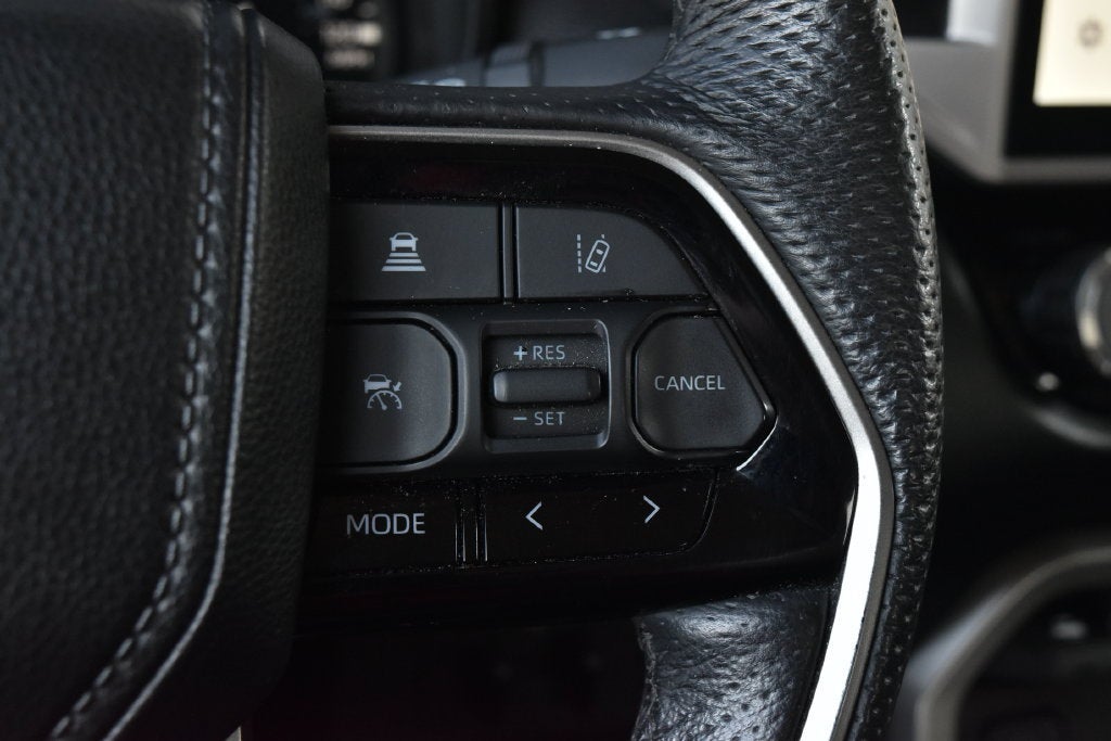 2023 Toyota Tundra 4WD SR5