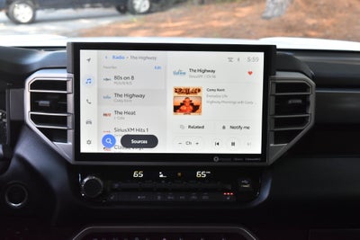 2023 Toyota Tundra 4WD SR5